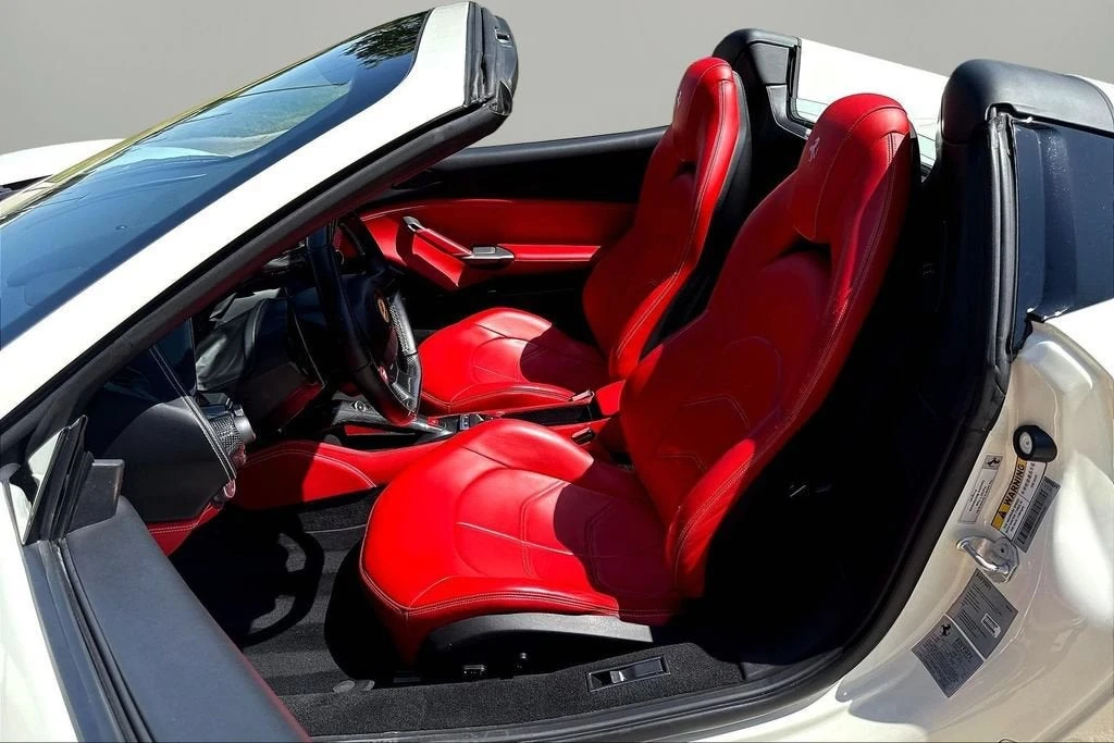 2019 Ferrari 488 Spider - Image 19 of 30