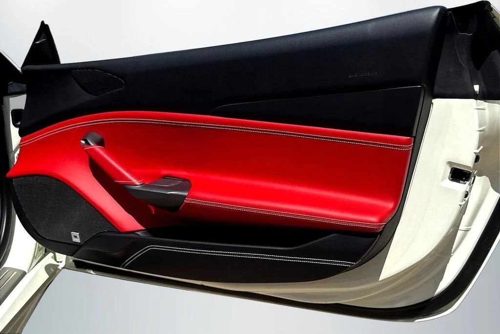 2019 Ferrari 488 Spider - Image 22 of 30