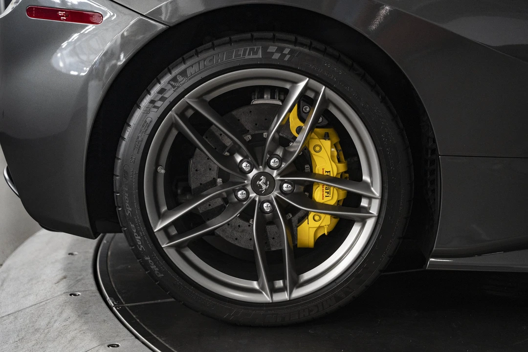 2019 Ferrari 488 Spider - Image 19 of 31