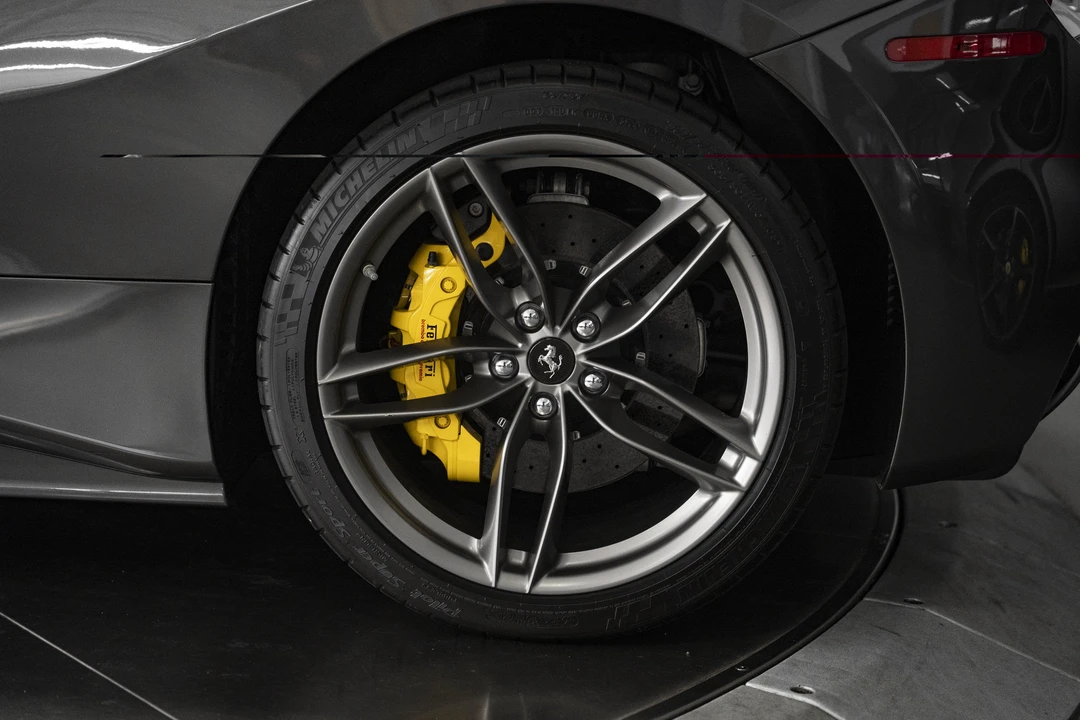 2019 Ferrari 488 Spider - Image 22 of 31
