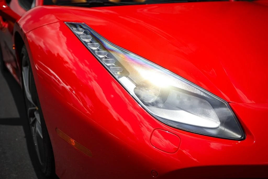 2019 Ferrari 488 Spider - Image 14 of 31