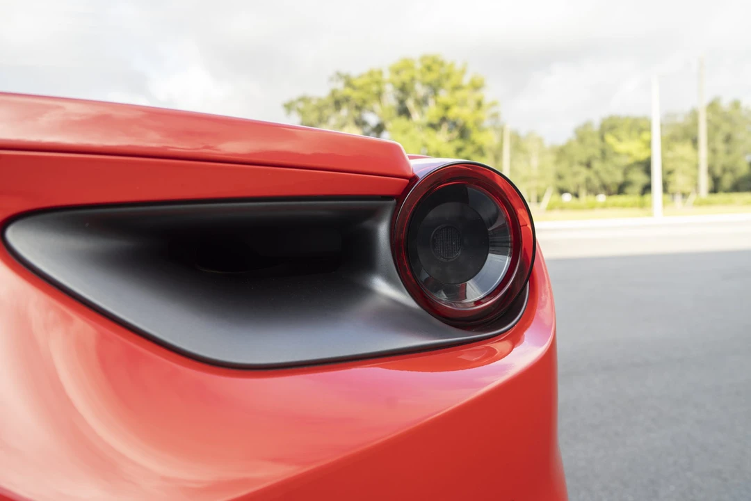 2019 Ferrari 488 Spider - Image 25 of 31
