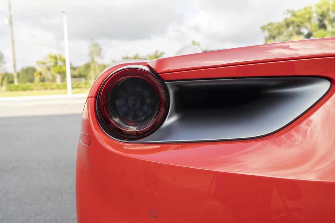 2019 Ferrari 488 Spider - Image 24 of 31