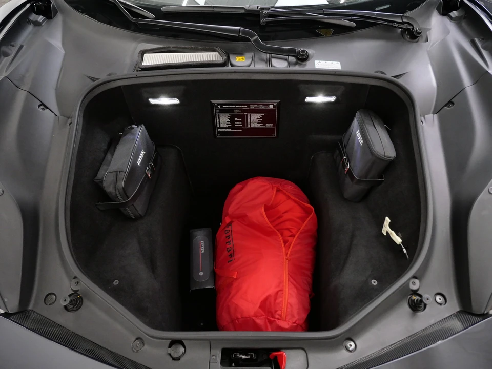 2019 Ferrari 488 Spider - Image 31 of 31