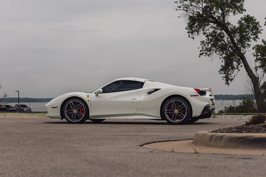 2019 Ferrari 488 Spider - Image 9 of 31