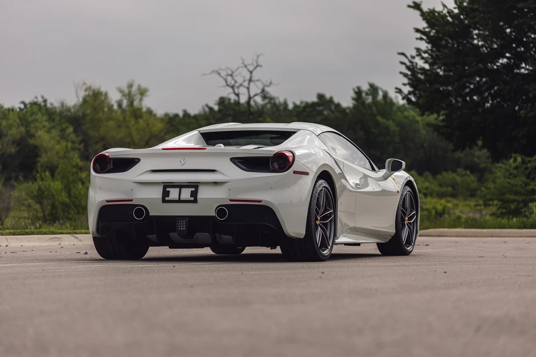 2019 Ferrari 488 Spider - Image 11 of 31