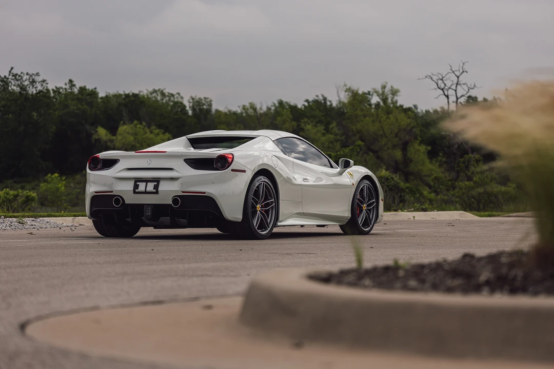 2019 Ferrari 488 Spider - Image 13 of 31