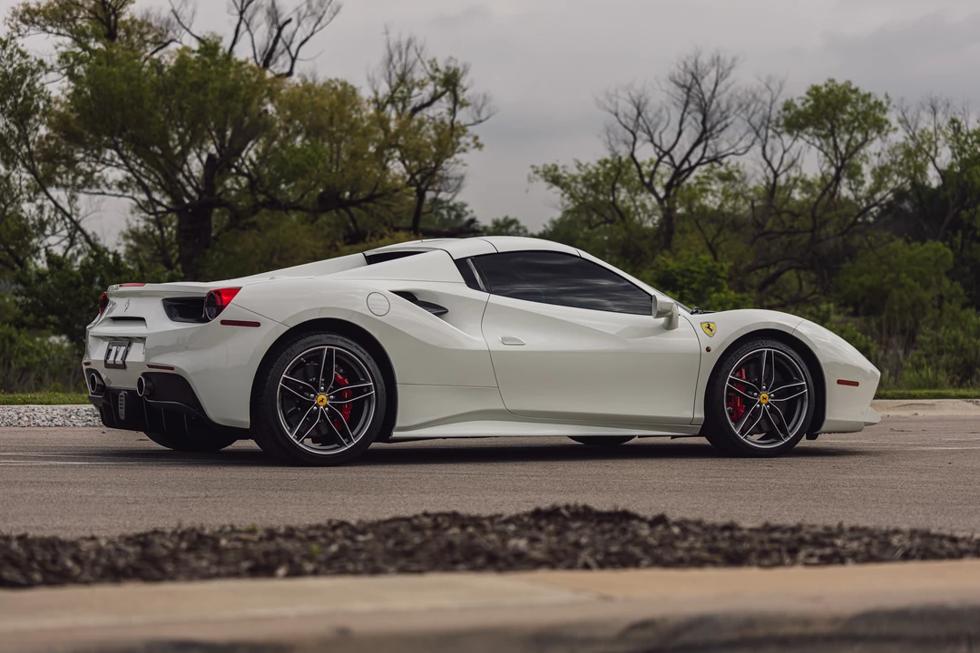 2019 Ferrari 488 Spider - Image 14 of 31