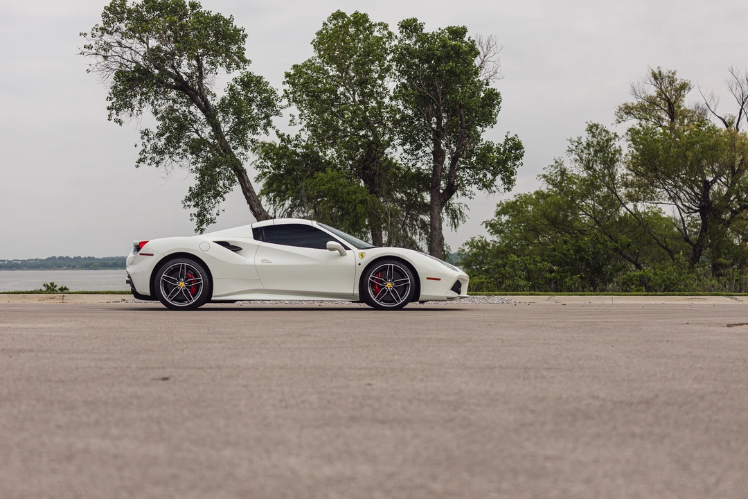 2019 Ferrari 488 Spider - Image 16 of 31