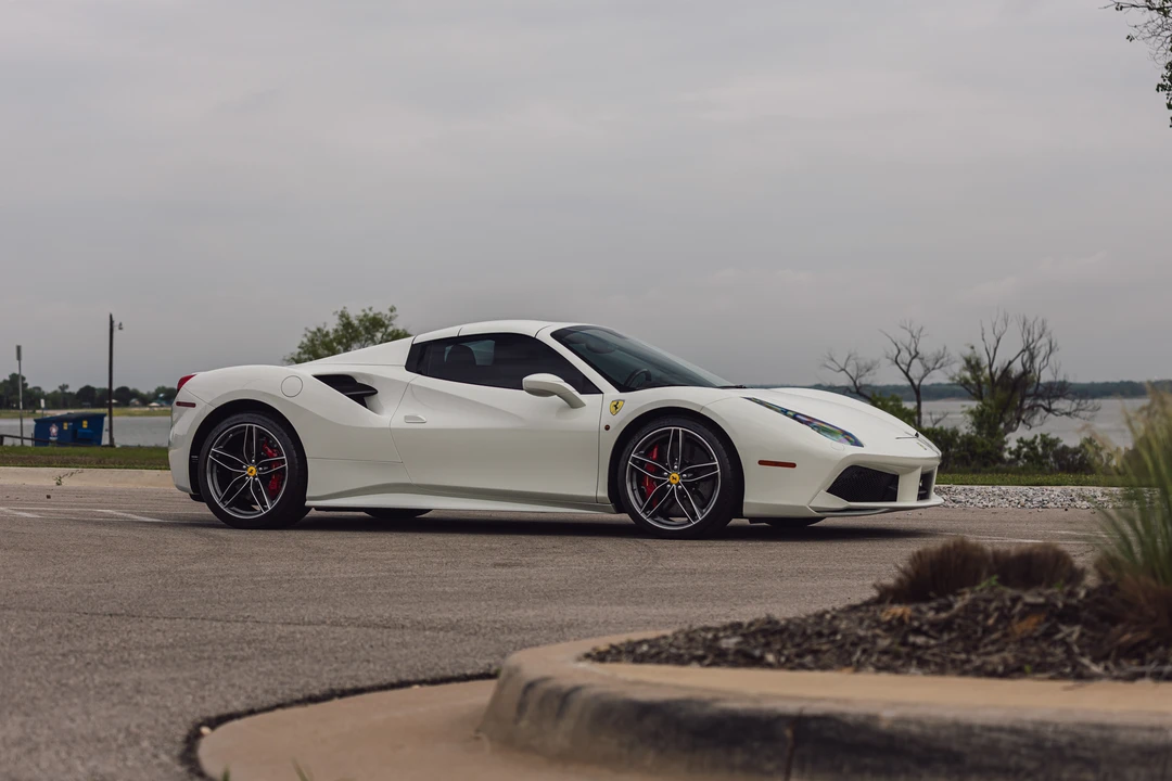 2019 Ferrari 488 Spider - Image 17 of 31