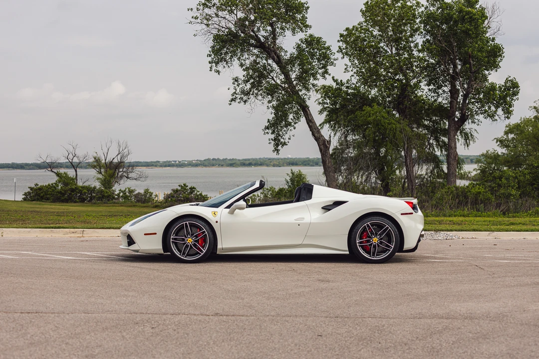 2019 Ferrari 488 Spider - Image 22 of 31