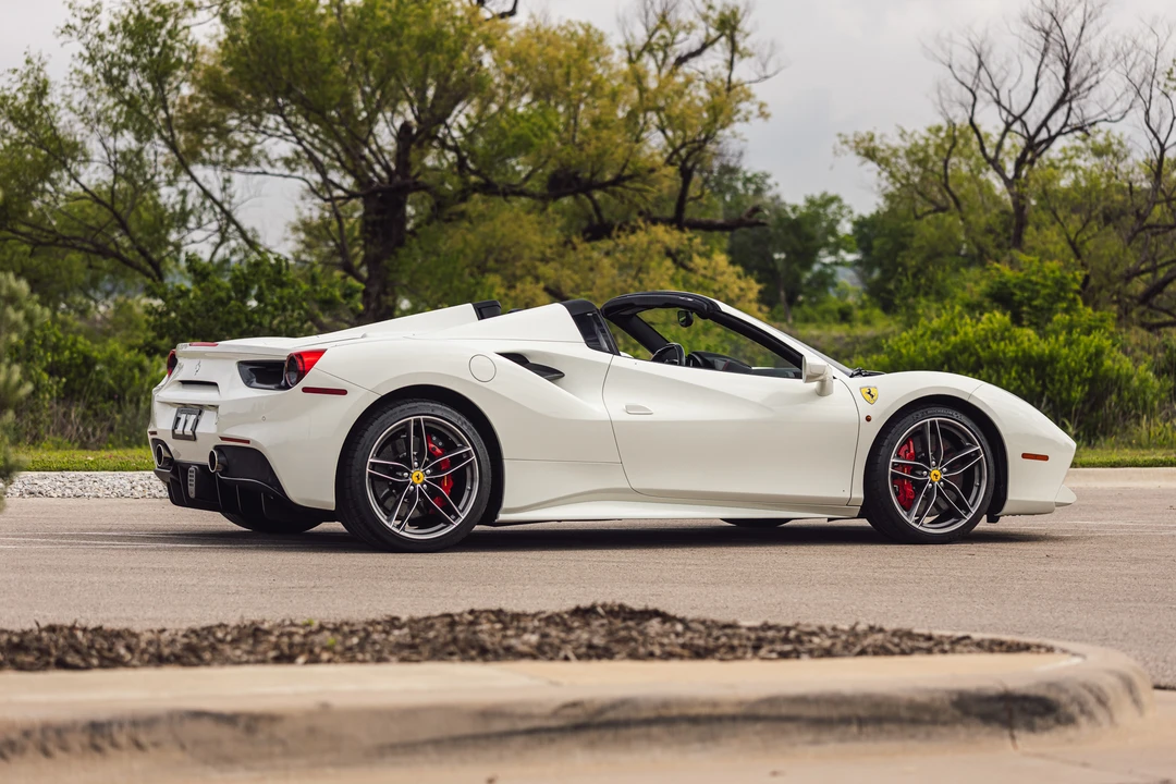 2019 Ferrari 488 Spider - Image 27 of 31