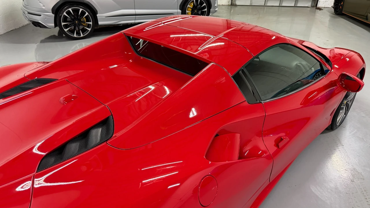 2019 Ferrari 488 - Image 15 of 31