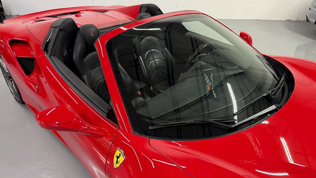 2019 Ferrari 488 - Image 7 of 31
