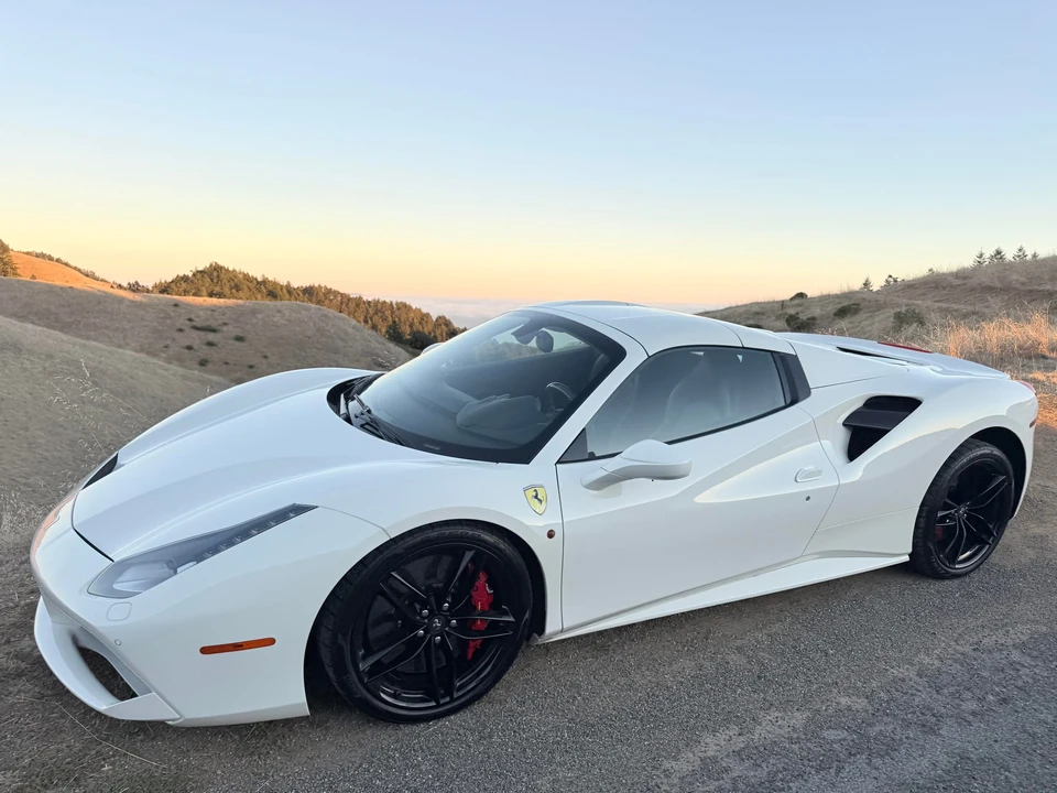 2019 Ferrari 488 Spider - Image 9 of 31