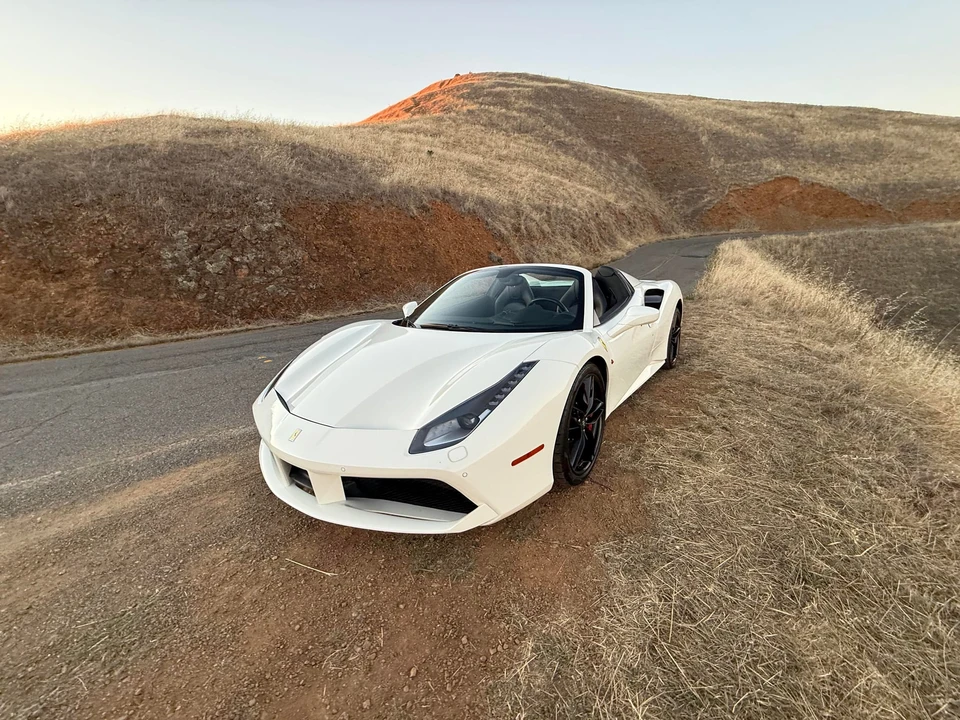 2019 Ferrari 488 Spider - Image 29 of 31