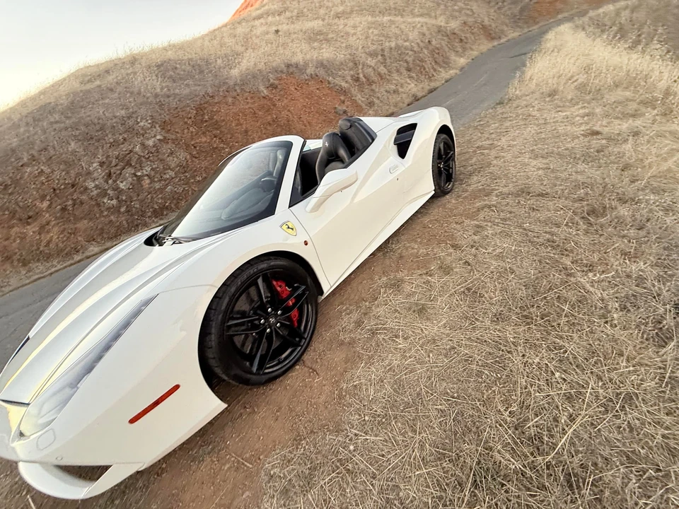 2019 Ferrari 488 Spider - Image 5 of 31