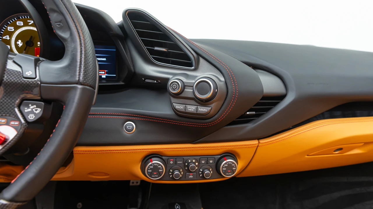 2019 Ferrari 488 Spider - Image 28 of 31
