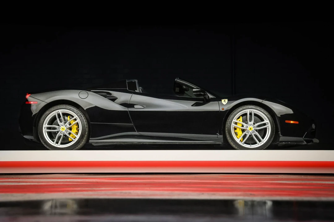 2019 Ferrari 488 Spider - Image 15 of 31