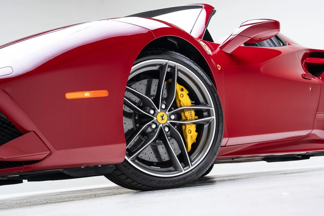2019 Ferrari 488 Spider - Image 25 of 31