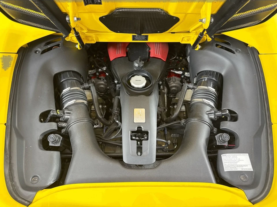 2019 Ferrari 488 Spider - Image 25 of 28
