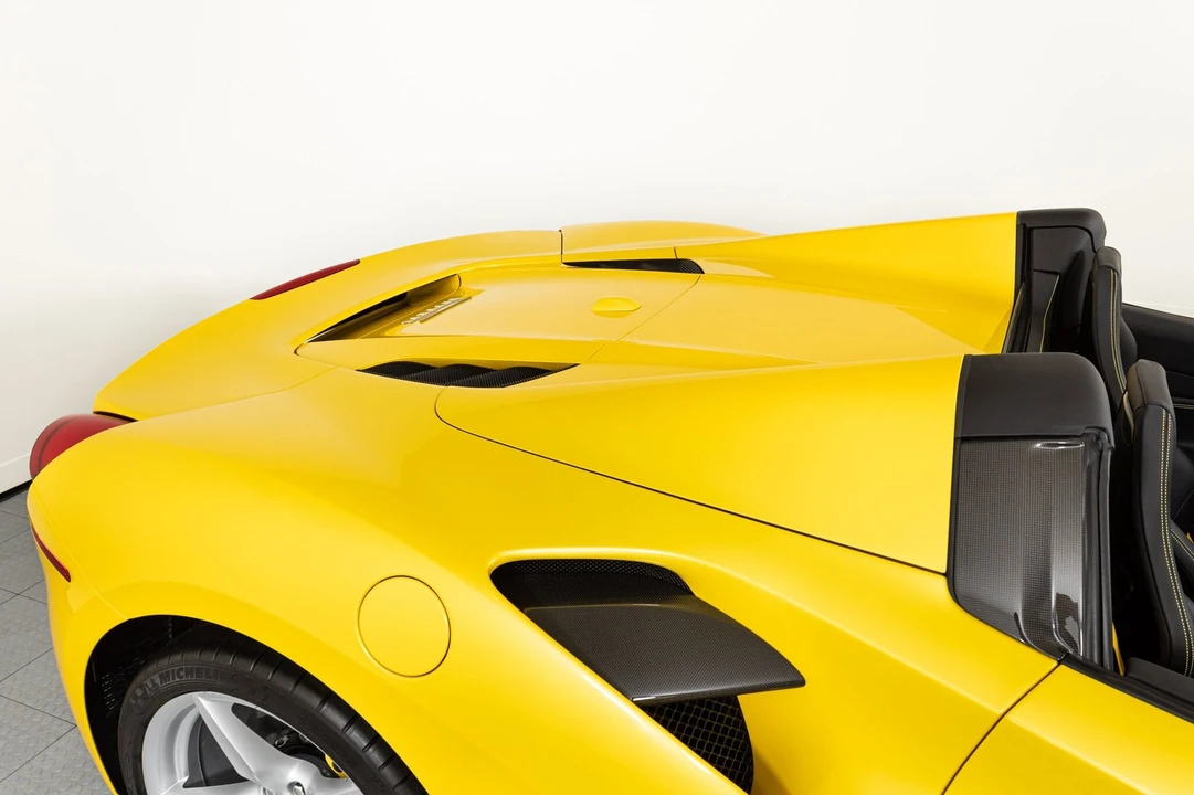 2019 Ferrari 488 Spider - Image 15 of 21