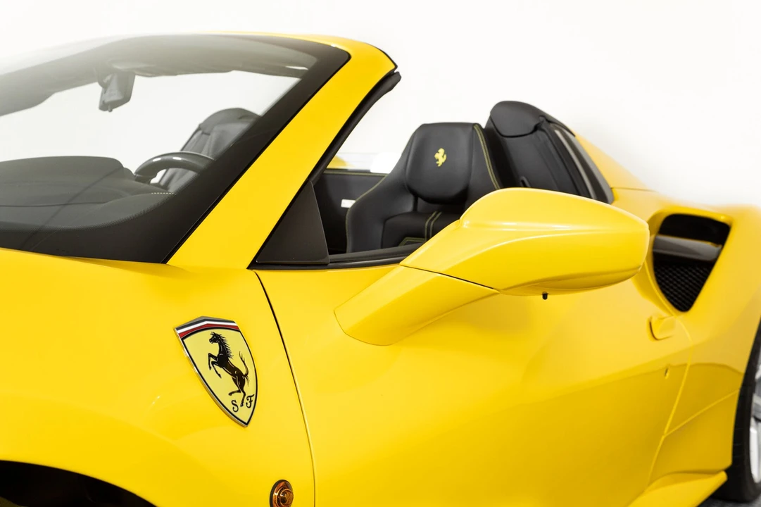 2019 Ferrari 488 Spider - Image 10 of 21