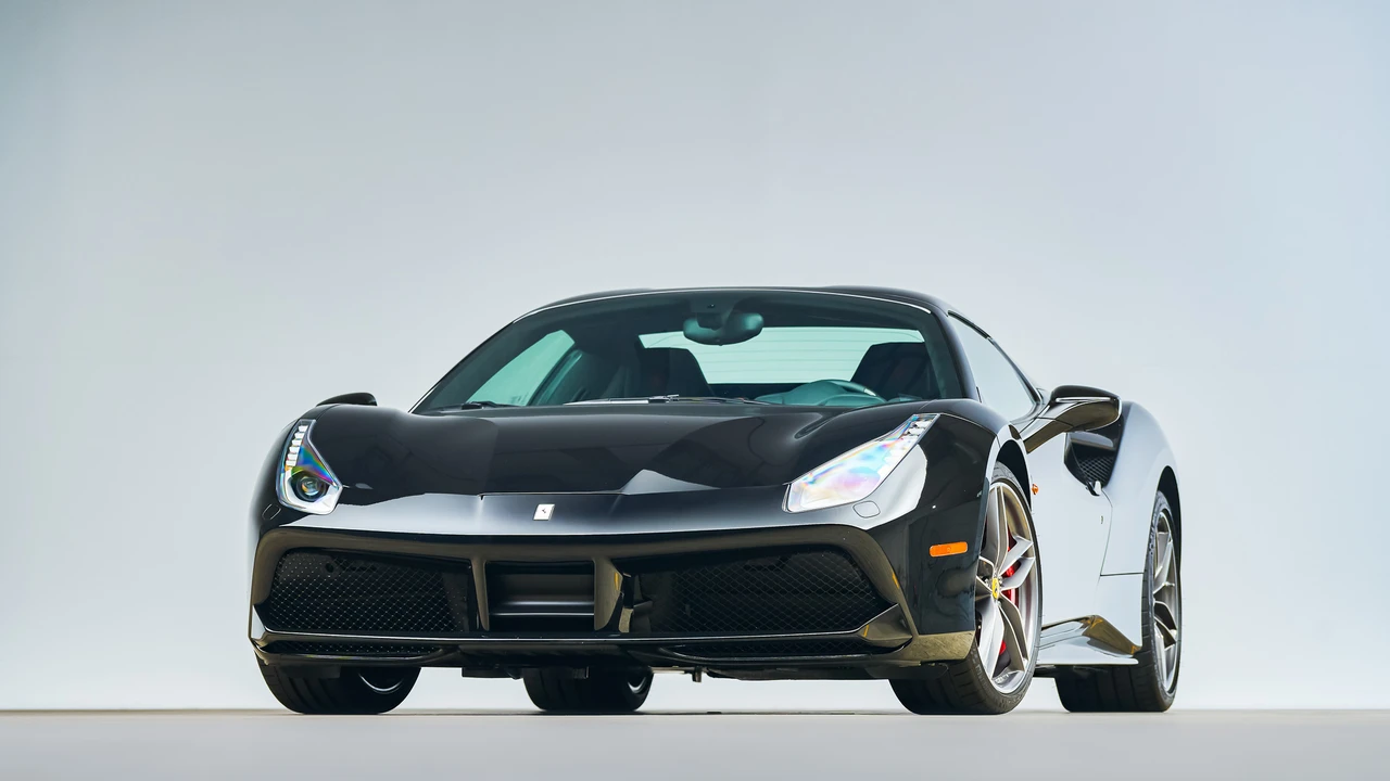 2019 Ferrari 488 Spider - Image 14 of 31