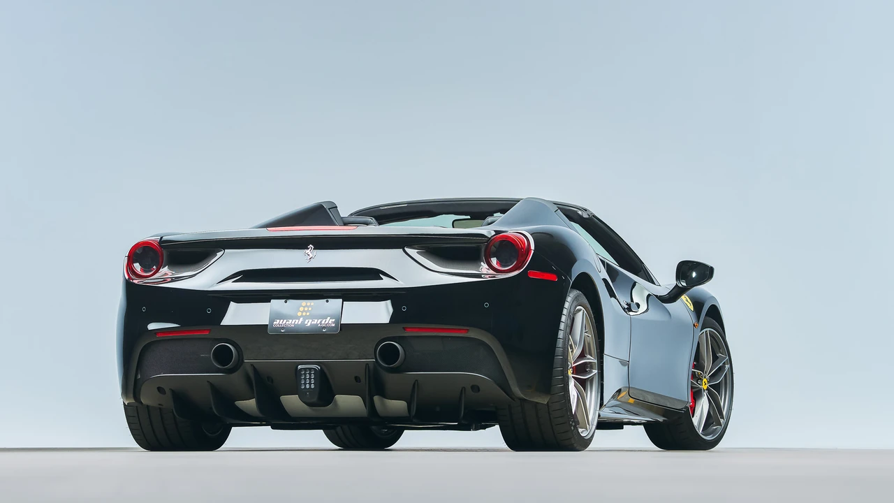 2019 Ferrari 488 Spider - Image 28 of 31