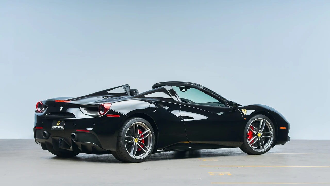 2019 Ferrari 488 Spider - Image 30 of 31
