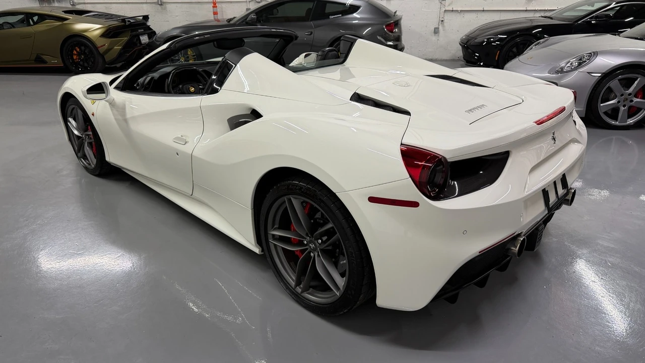 2019 Ferrari 488 Spider - Image 25 of 31