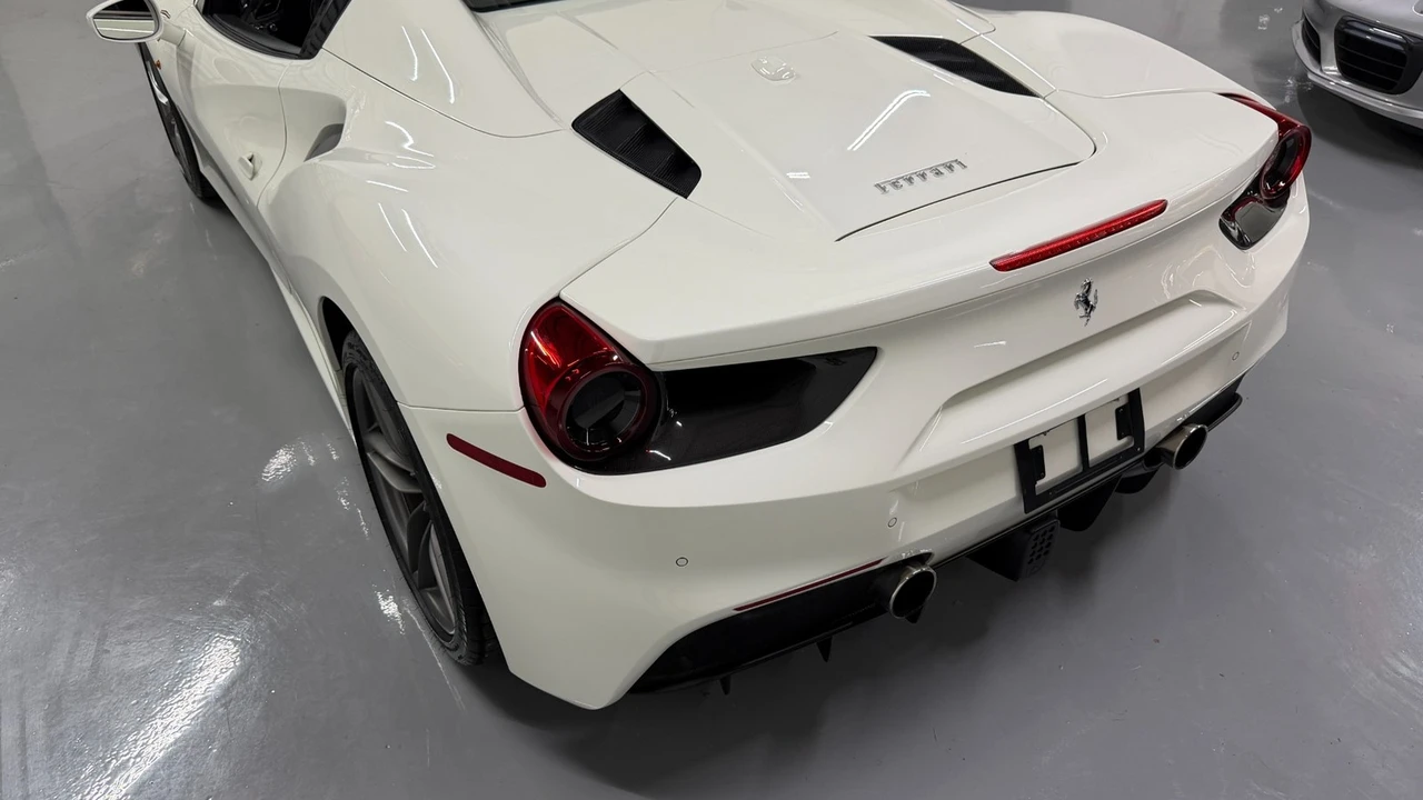 2019 Ferrari 488 Spider - Image 27 of 31