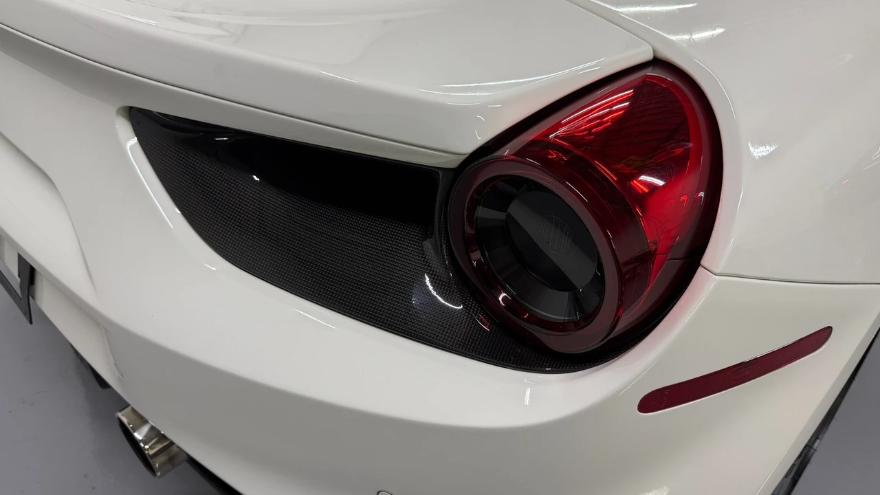 2019 Ferrari 488 Spider - Image 17 of 31