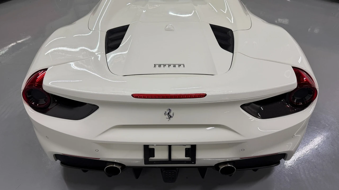 2019 Ferrari 488 Spider - Image 23 of 31