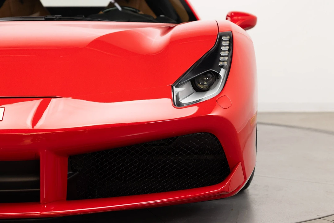 2019 Ferrari 488 Spider - Image 28 of 31