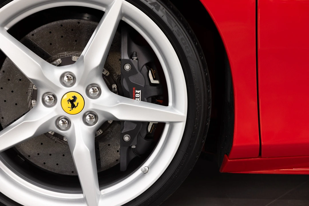 2019 Ferrari 488 Spider - Image 20 of 31