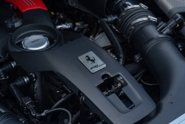 2019 Ferrari 488 Spider - Image 15 of 31