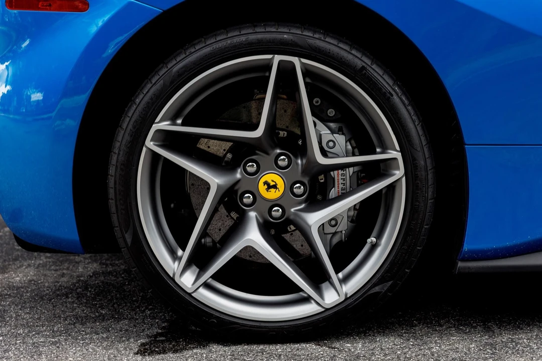 2019 Ferrari 488 Spider - Image 18 of 31