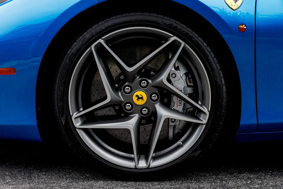 2019 Ferrari 488 Spider - Image 14 of 31