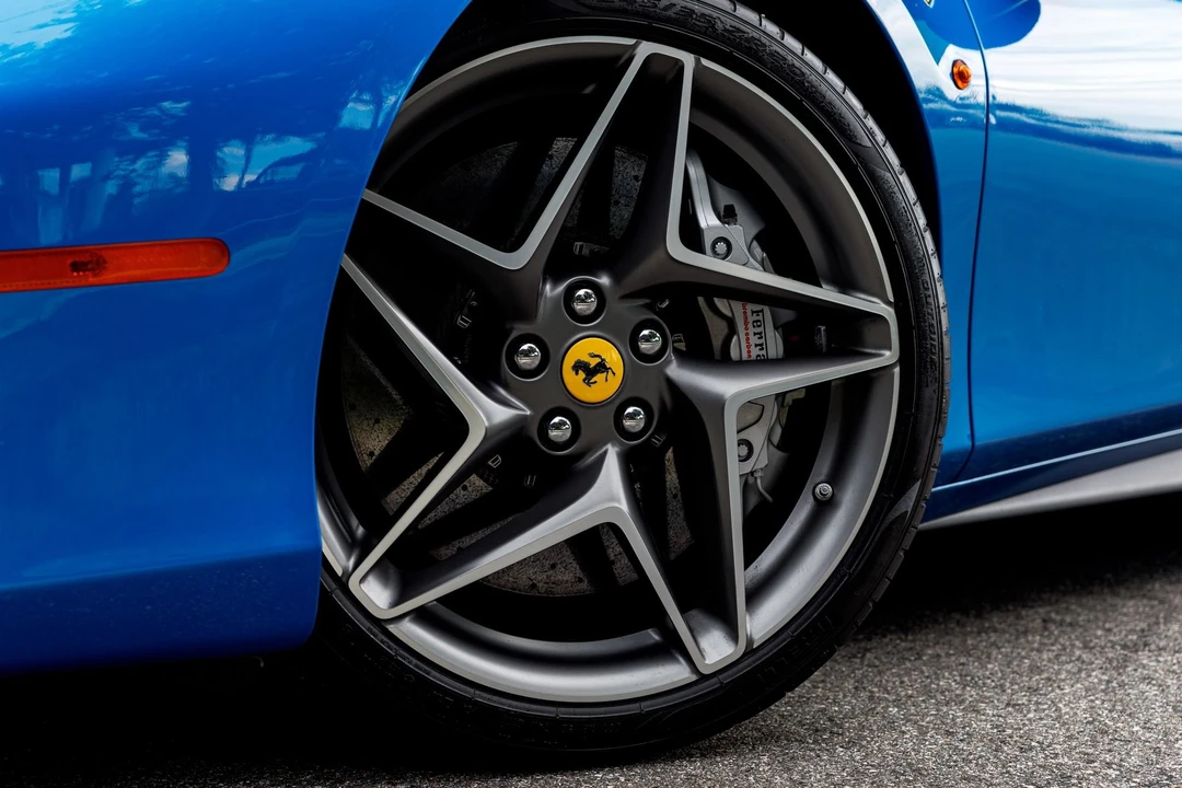 2019 Ferrari 488 Spider - Image 9 of 31