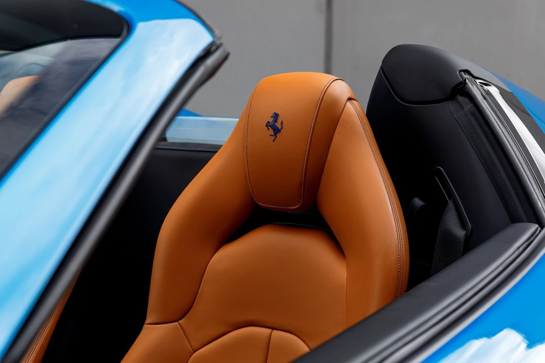 2019 Ferrari 488 Spider - Image 11 of 31