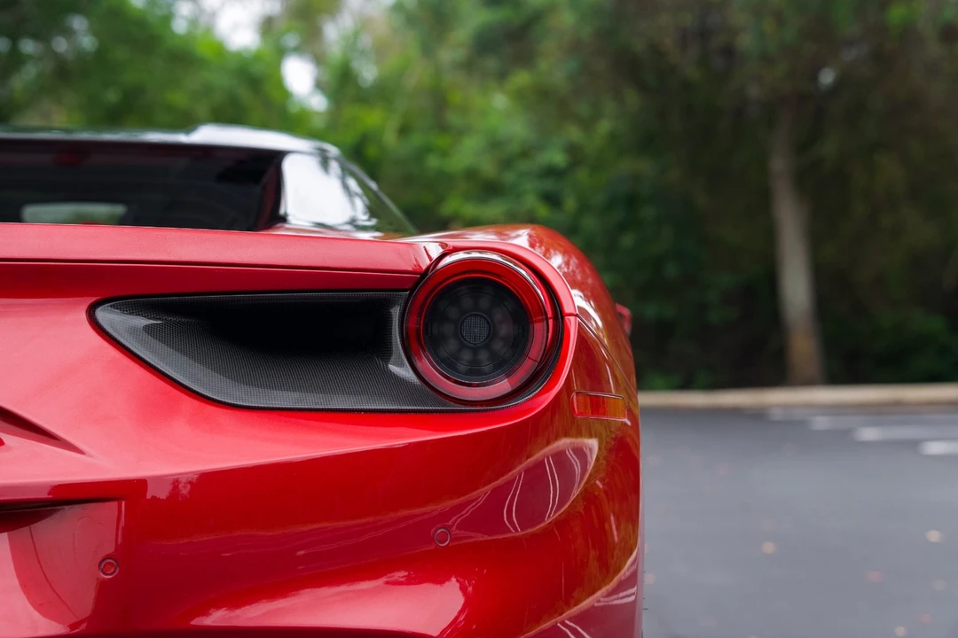 2019 Ferrari 488 Spider - Image 17 of 21