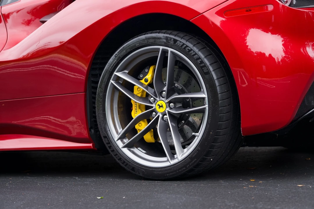 2019 Ferrari 488 Spider - Image 29 of 31