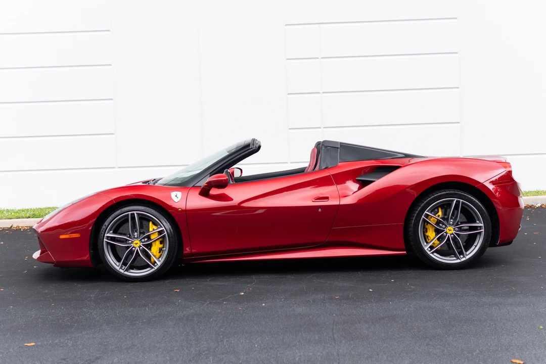 2019 Ferrari 488 Spider - Image 23 of 31