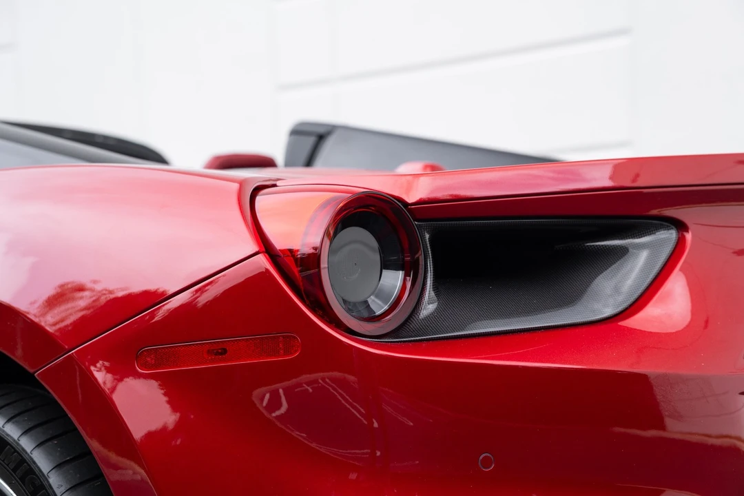 2019 Ferrari 488 Spider - Image 30 of 31