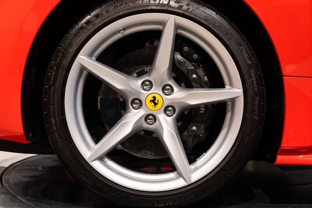 2019 Ferrari 488 Spider - Image 13 of 31