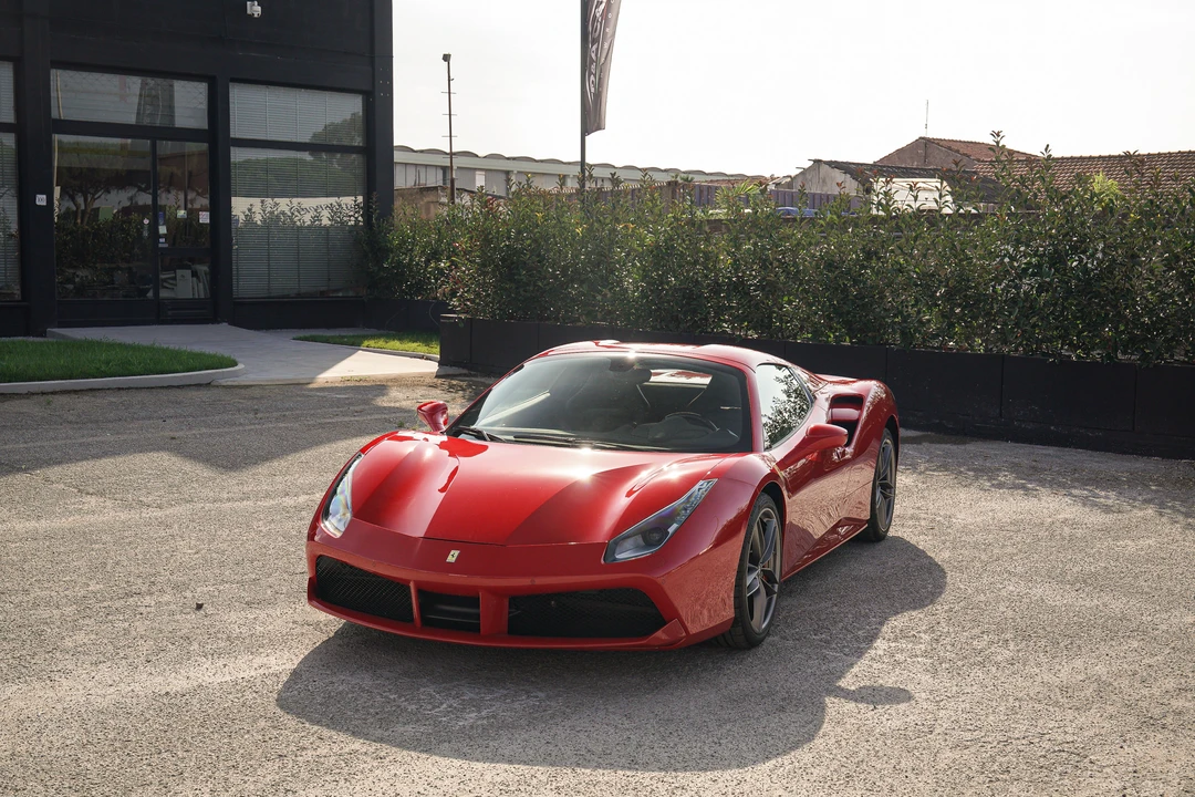 2019 Ferrari 488 Spider - Image 9 of 31