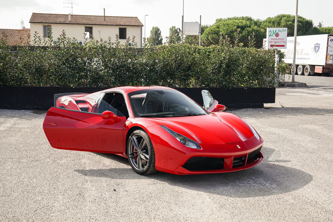 2019 Ferrari 488 Spider - Image 25 of 31