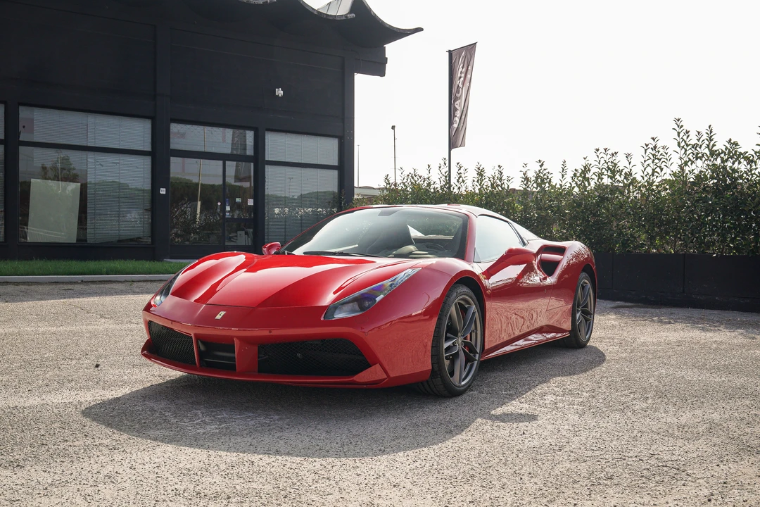 2019 Ferrari 488 Spider - Image 16 of 31