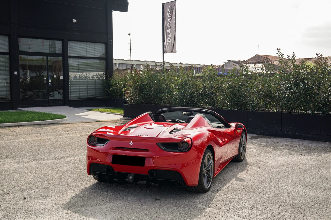 2019 Ferrari 488 Spider - Image 20 of 31